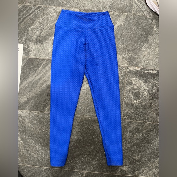 Booty leggings - Picture 2 of 3